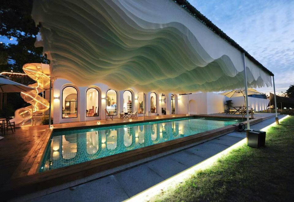 Shanghai Zuoxi Holiday VillaHotel Overview