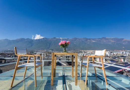 大理闲野民宿外景图