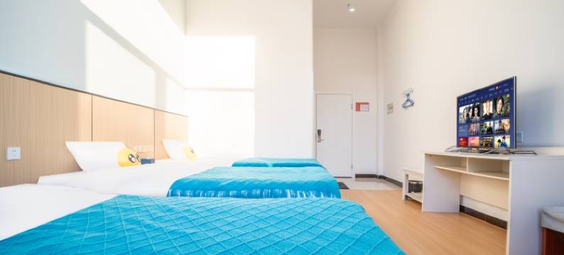 山水间酒店(七彩丹霞景区店)图片