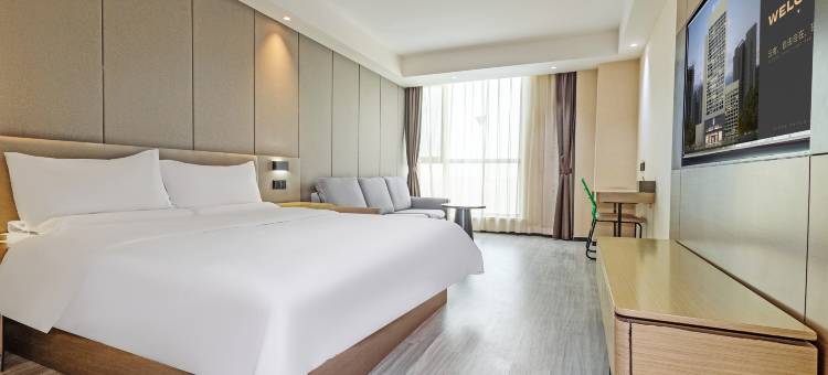 艺龙安云酒店(阿克苏老街夜市店)图片