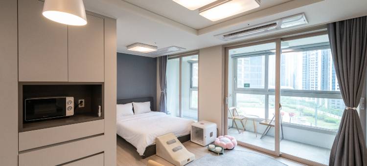 德十一月斯塔(The November Stay In Landmark)图片