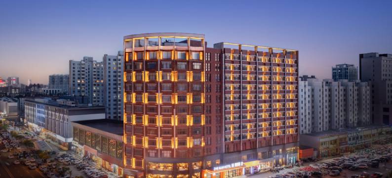 喆曼酒店(呼和浩特体育场地铁站店)图片