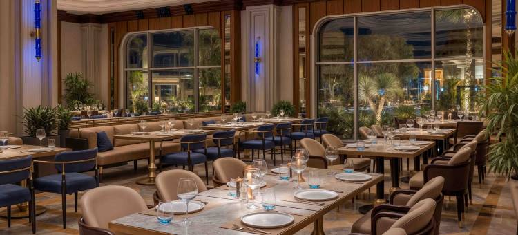 梅里特皇家花园酒店及娱乐场(Merit Royal Gardens Hotel & Casino)图片