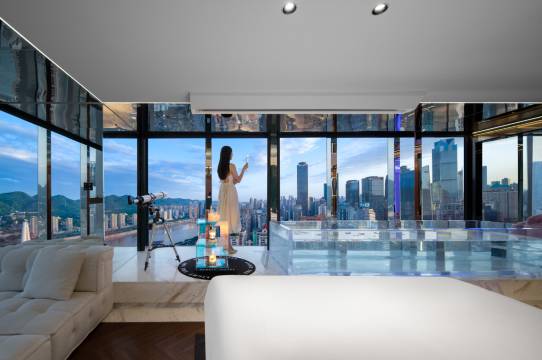 重庆解放碑洪崖洞BERKIN佰利金高空江景酒店图片