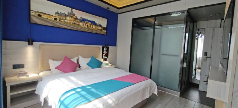 格子酒店(防城港企沙镇天堂滩景区店)图片