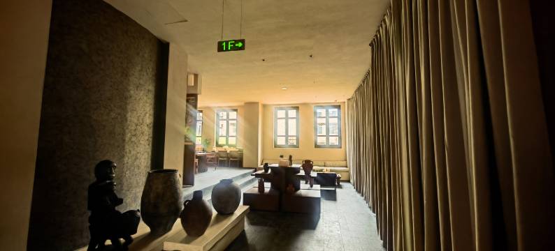 亚丁岚岳酒店图片