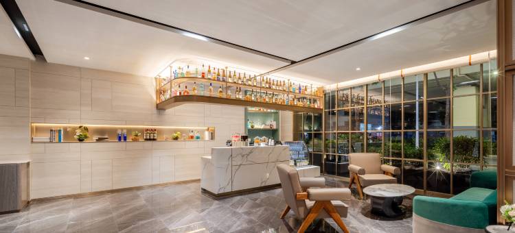 美豪 R ROYALSS HOTEL 酒店(南宁朝阳广场火车站地铁站店)图片