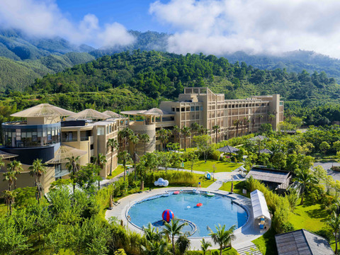 归来·虎跳峡美术馆酒店