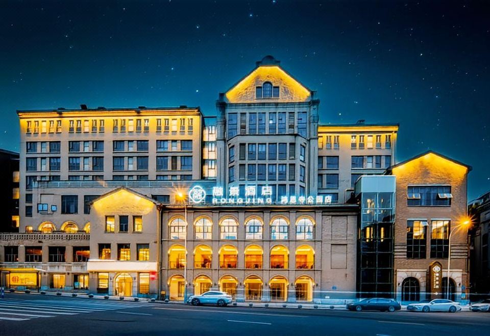 融景酒店(鸿恩寺森林公园店)外景图