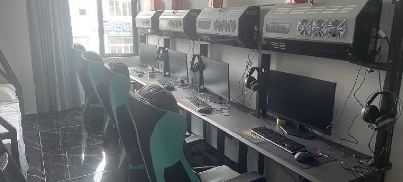 初见电竞酒店图片