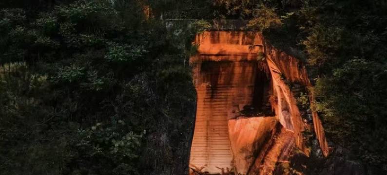 朴墅·Rustic侘寂风轻奢度假美宿(缙云仙都景区轩辕街店)图片