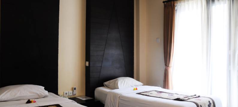 塔曼提塔阿玉泳池及大厦(Taman Tirta Ayu)图片