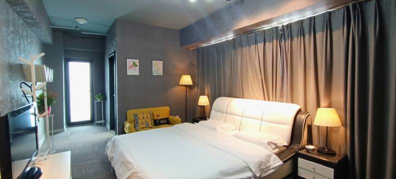 蚌埠北欧格调主题宾馆(高铁南站店)图片