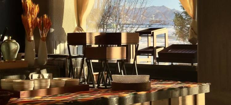 赛里木湖景区·塔玛暇尔酒店图片