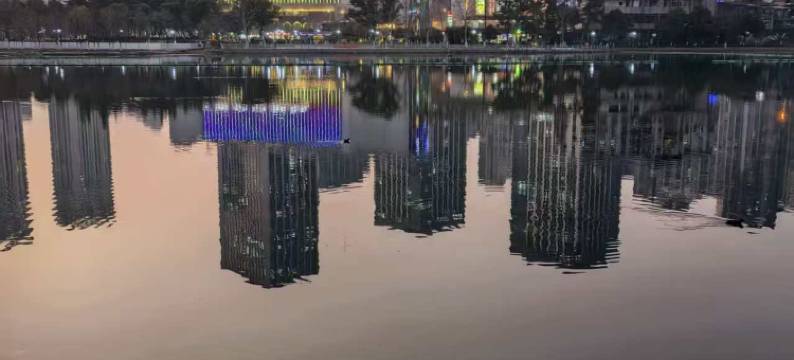 7天酒店(武汉汉口火车站菱角湖地铁站店)图片