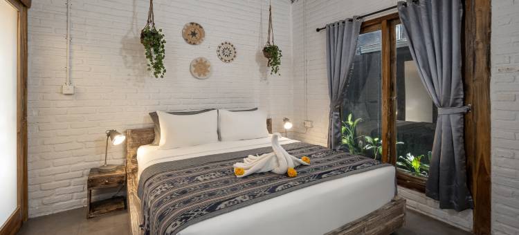 Vila Ju Ju, 3BR Industrial - Tropical Villa - Perernan图片