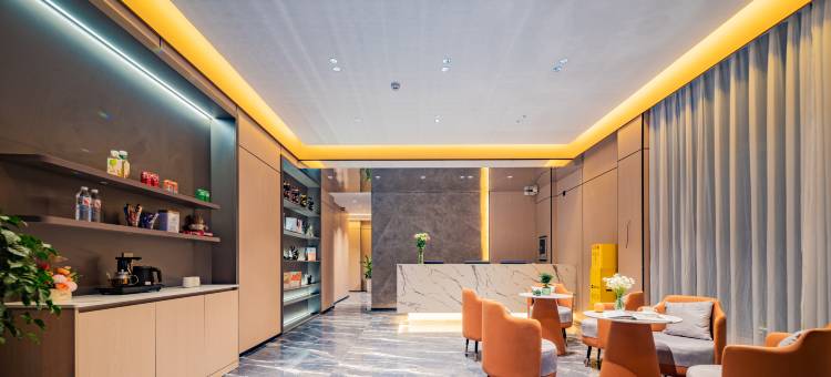 星辰云上酒店(航天城地铁站店)图片