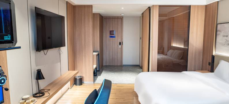 雷神电竞酒店(红谷滩万达广场店)图片