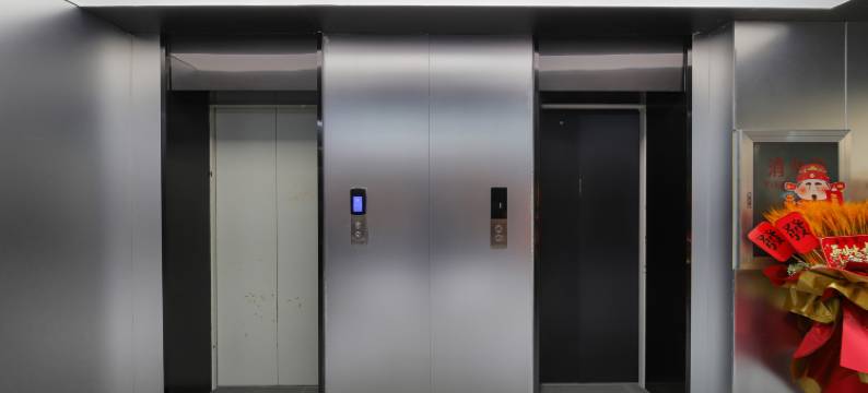 逸程·拾光里酒店(京山汽车中心客运站联合广场店)图片