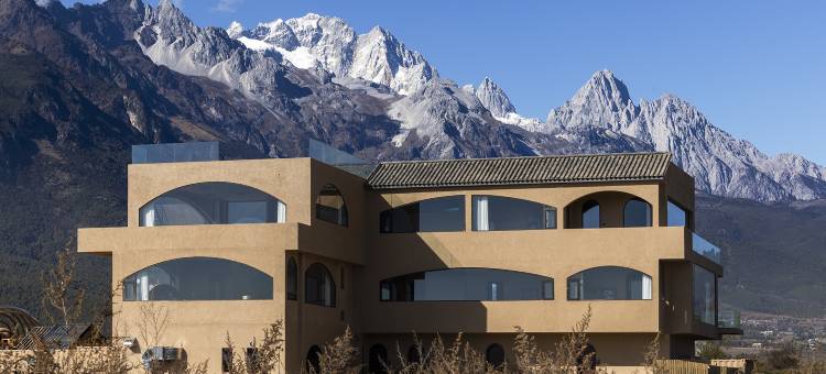 山海野趣丨超一线雪山·日照金山丨SnowMountain观景民宿(白沙店)图片