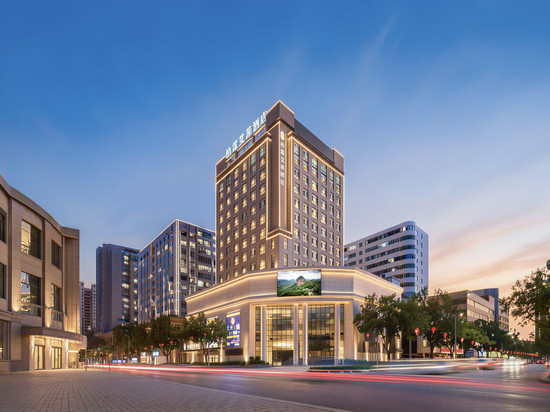 柏霖艾菲酒店(天水市政府中心广场店)