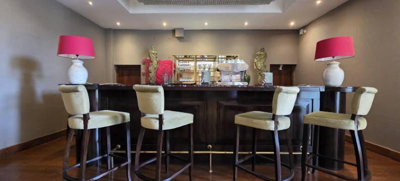 橡瑞御庭酒店(Oak Ray Regency)图片