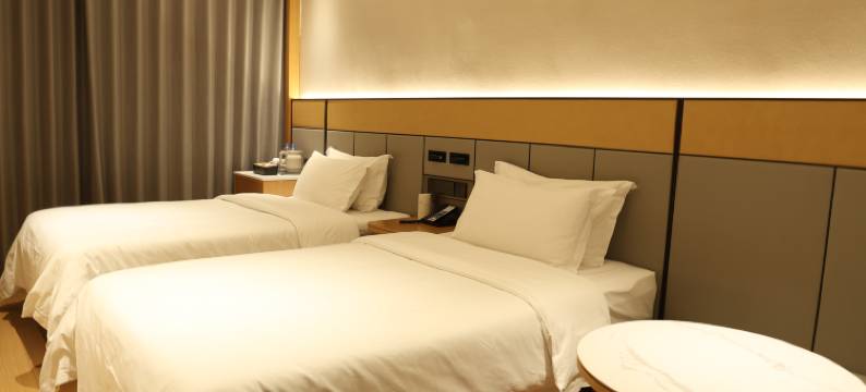 睿柏·云酒店(邯郸武安邯武快速路店)图片