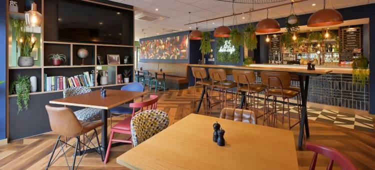 达德利市中心旅客之家酒店(Travelodge Dudley Town Centre)图片