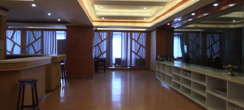 甘孜黑青稞大酒店图片