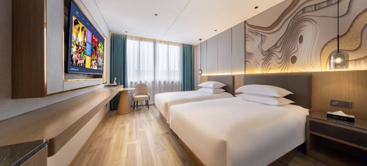 艺龙瑞云酒店(金华浦江廿亩山夜市店)图片