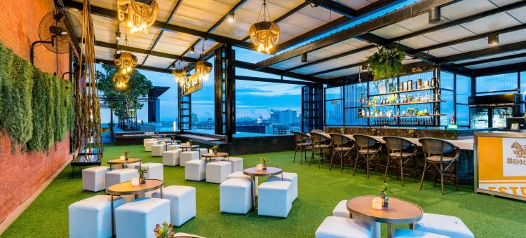 贝斯特韦斯特SureStay Plus芭堤雅T酒店(SureStay Plus by Best Western T Pattaya)图片