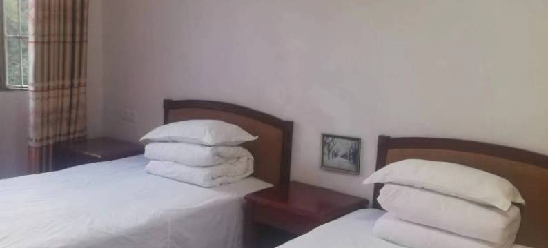 五马朝天客栈(井冈山下村店)图片