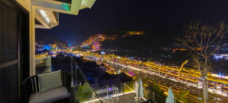 凤凰无梦民宿图片