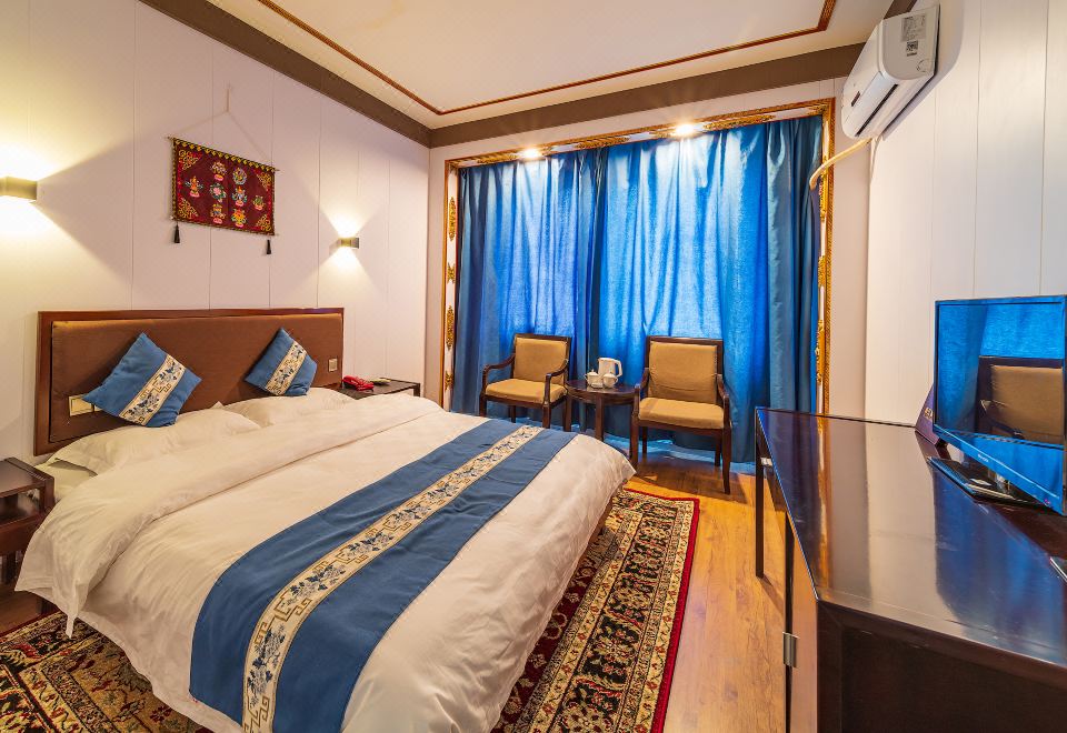 Liuhe Hotel Hotel Overview