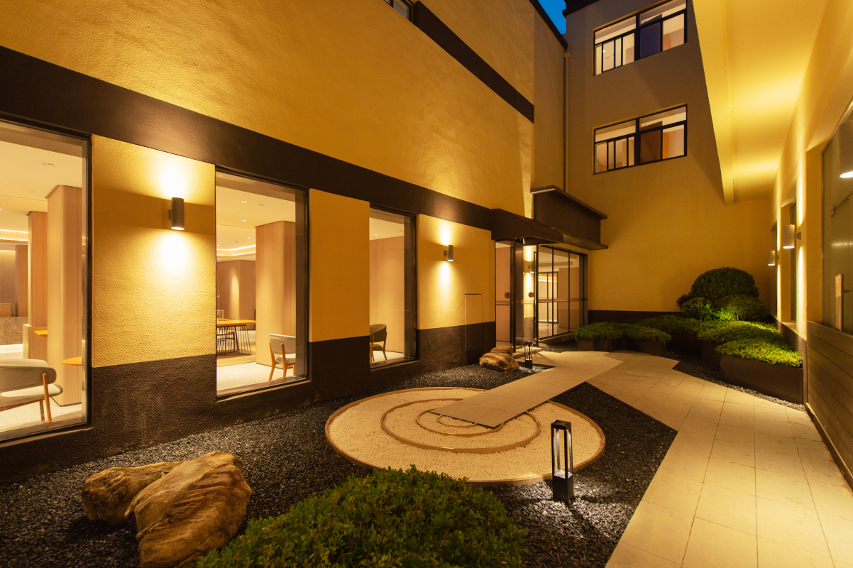 JI Hotel (Xi'an Giant Wild Goose Pagoda East Xiaozhai Road) Over view