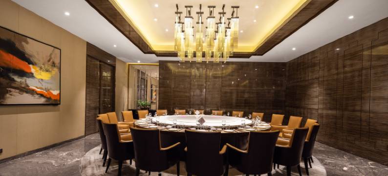 银川立达深杭国际酒店(砂之船银川奥莱店)图片