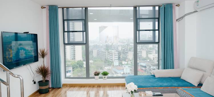 成都紫藤LOFT民宿(宽窄巷子中医大省医地铁站店)图片