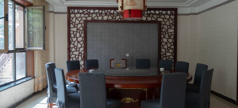 天水新麦积山庄图片