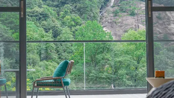 豪華