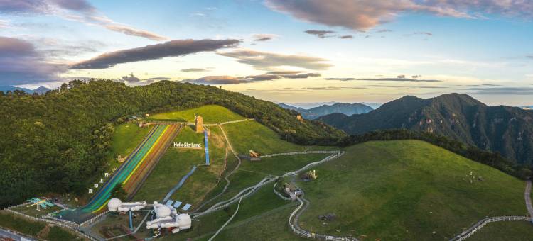 陶园栖·Mountain溯溪山奢泳池度假美宿图片