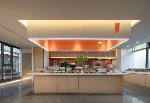 Atour Hotel West Lianqiao, Zhejiang University, Hangzhou Hotel Overview