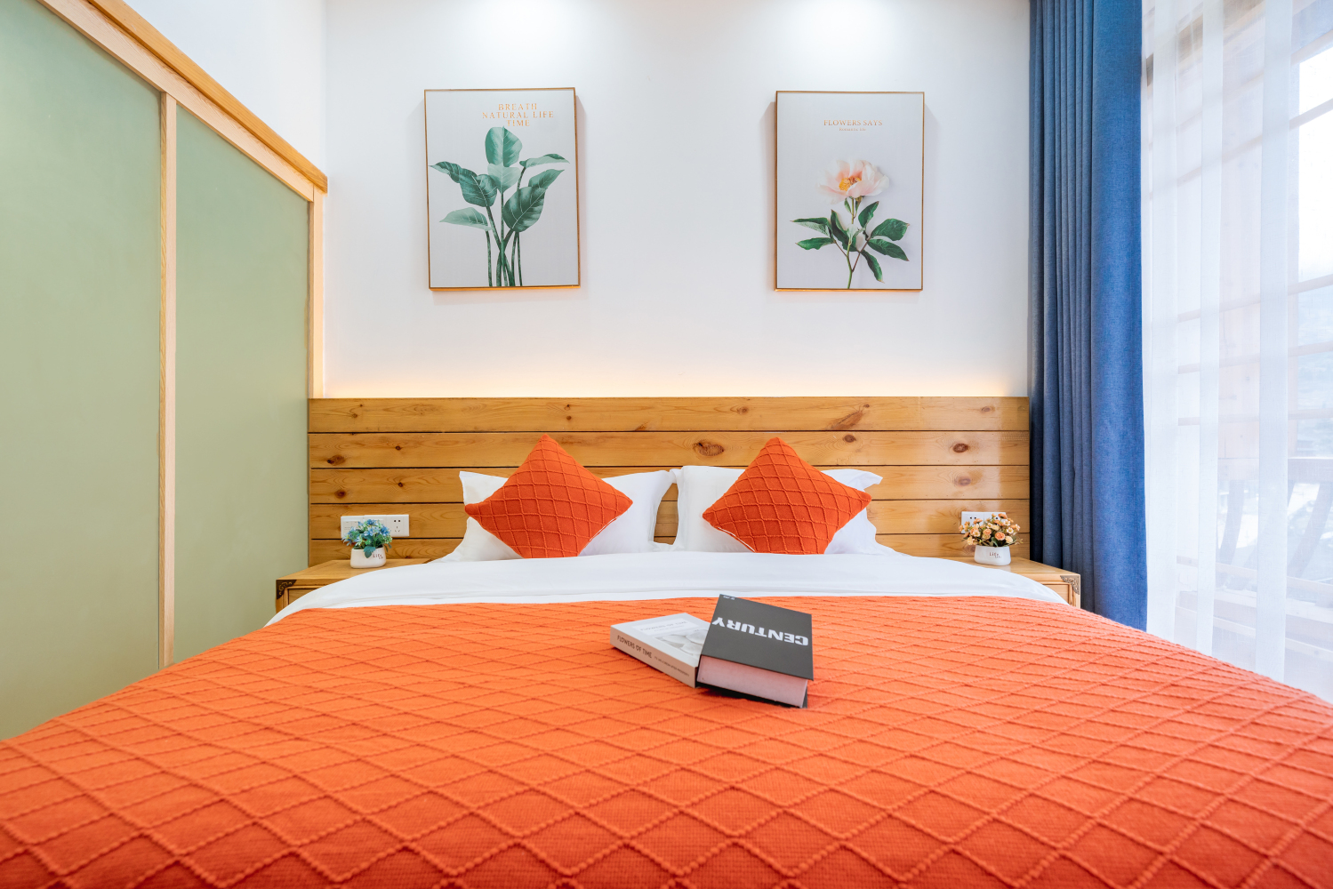 By the side of the mountain · Olny Xulaihua Esthetics vacation panoramic beautyOver view