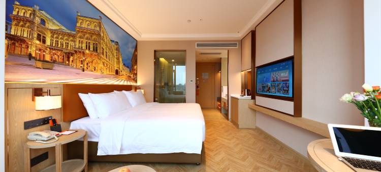 维也纳酒店(自贡富顺沿滩高铁站店)图片