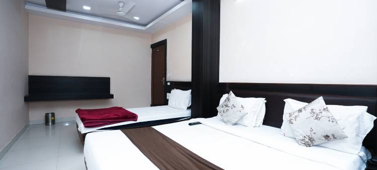 乌代布尔中央巴士站附近的马杜赖酒店(Hotel Madurai near Central Bus Stand, Udaipur)图片