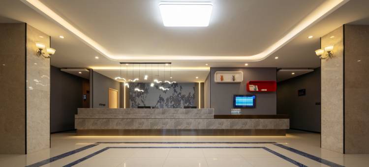 欢洋酒店(青岛城阳青春足球场店)图片