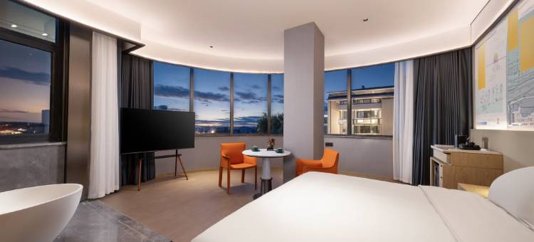 天津璞晶唯庭酒店(东丽广场张贵庄地铁站店)图片