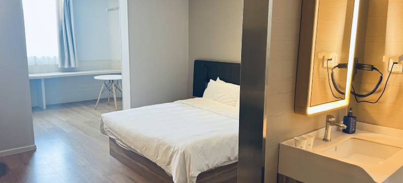 汉庭酒店(上海虹桥枢纽火车站店)图片