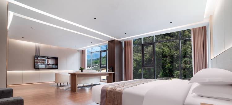 亿欣大酒店(小七孔景区店)图片