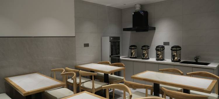 艺龙瑞云酒店(西乌珠穆沁旗巴彦花店)图片