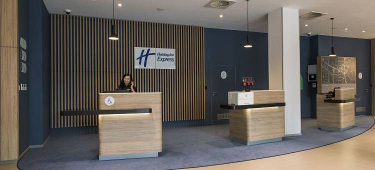 华沙莫科托智选假日酒店(Holiday Inn Express Warsaw - Mokotow)图片
